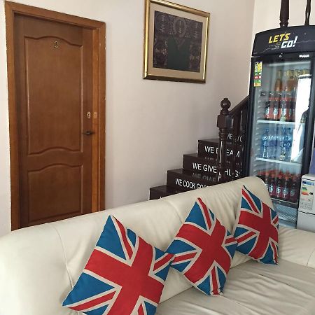 Almaty Backpackers Exterior photo