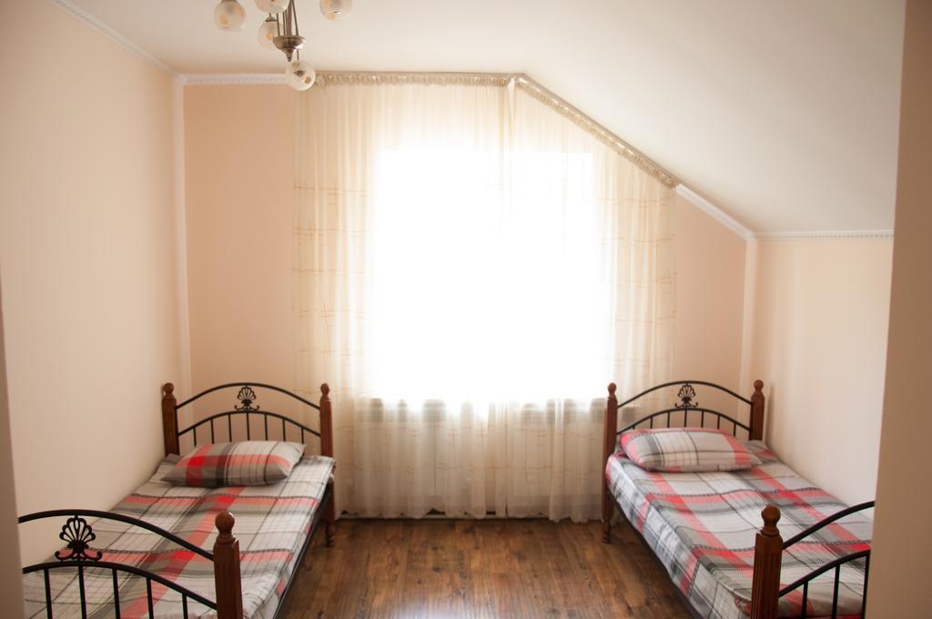 Almaty Backpackers Room photo